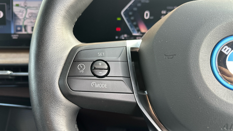 BMW 2 Series 225e xDrive Luxury 5dr DCT Hatchback